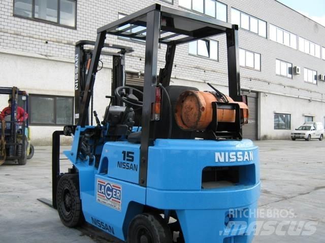 Nissan NJ01A15 Gázüzemű targoncák