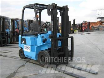 Nissan PJ01A15 Gázüzemű targoncák