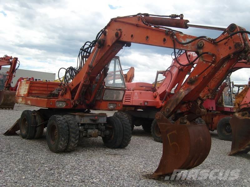 O&K MH6 Gumikerekes kotrók