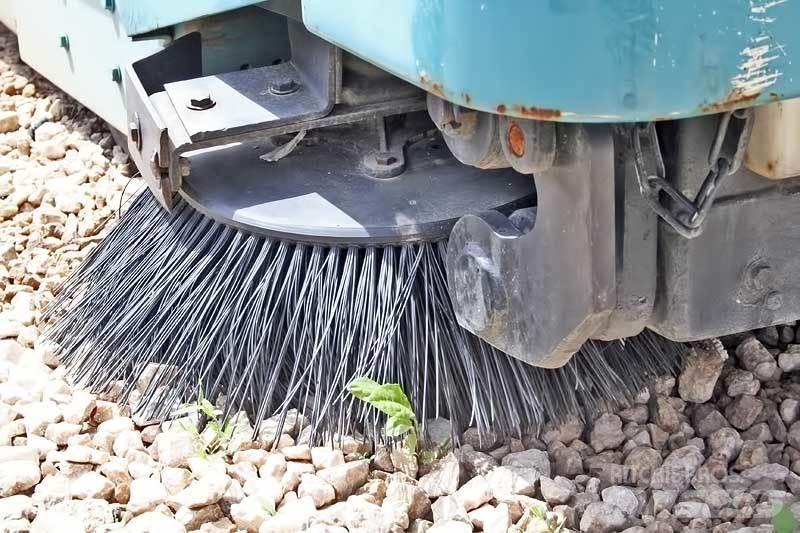 Tennant NV 275 Utcaseprő teherautók