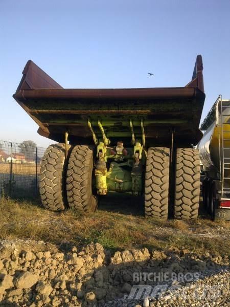 Terex 3310E Mezei dömperek