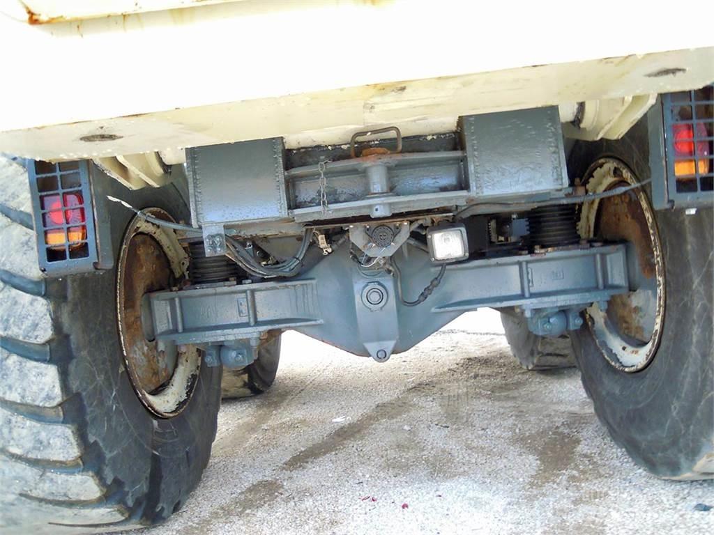 Terex TA27 Csuklósdömperek