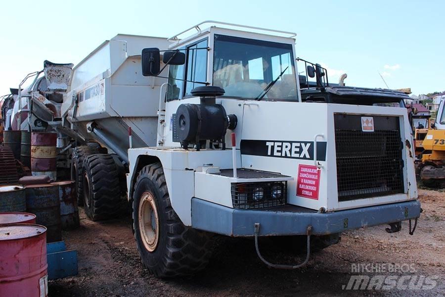 Terex TA30 Csuklósdömperek