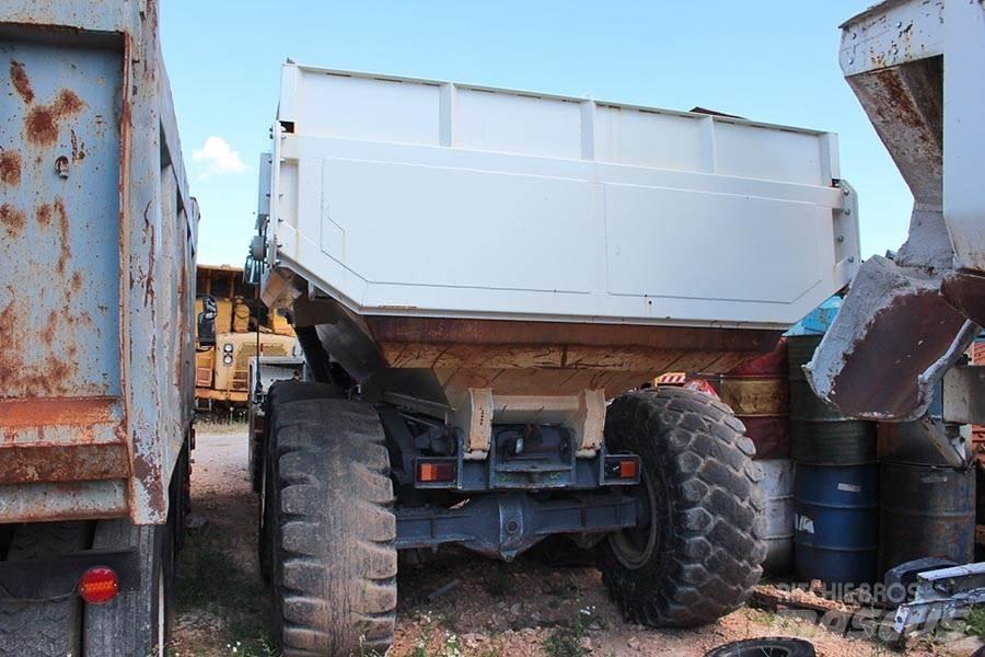 Terex TA30 Csuklósdömperek