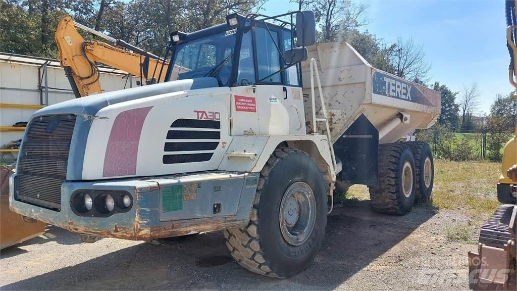 Terex TA30 Csuklósdömperek