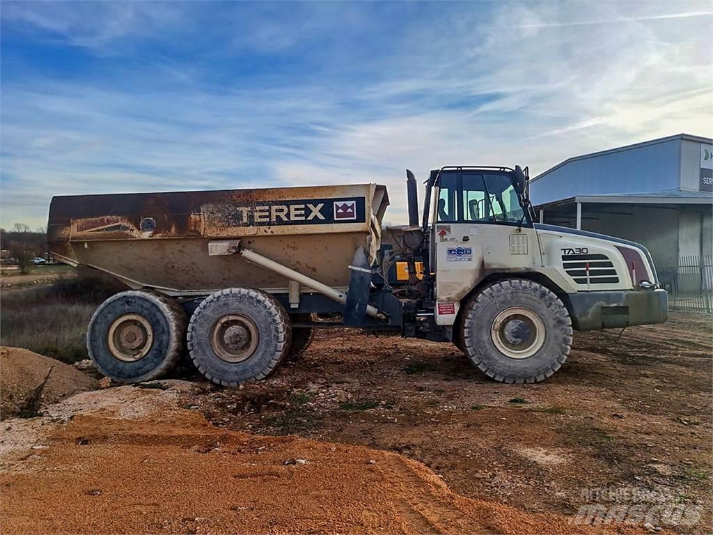 Terex TA30 Csuklósdömperek