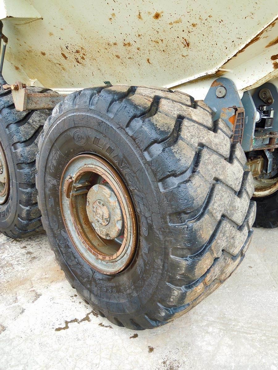 Terex TA300 Csuklósdömperek