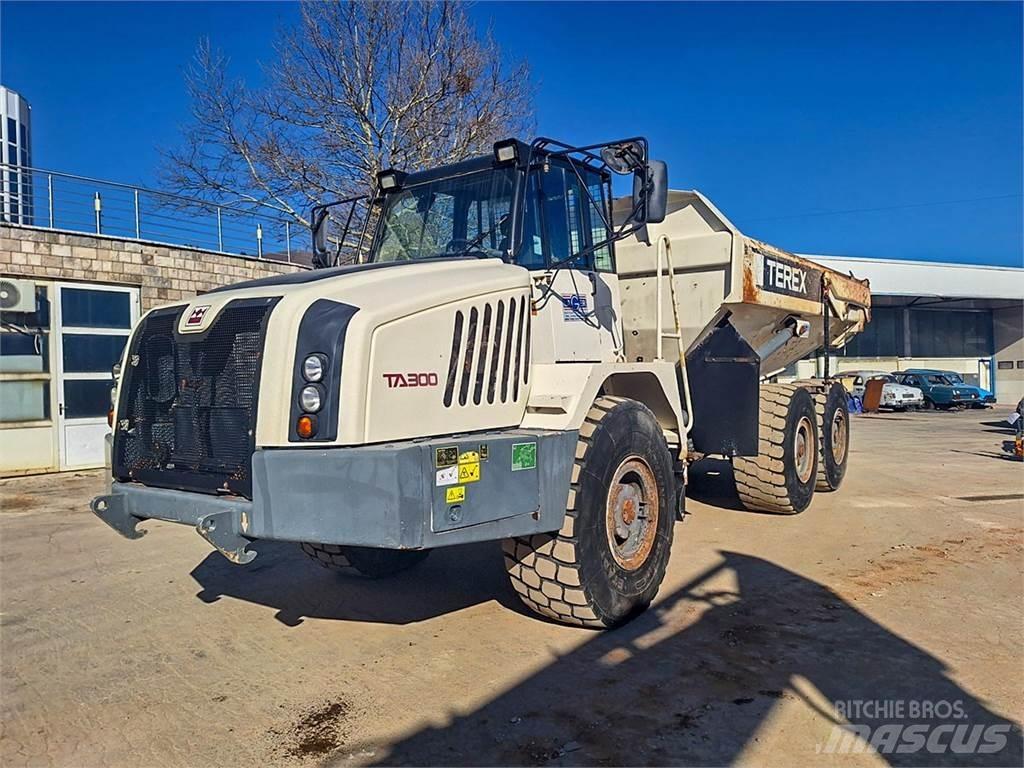 Terex TA300 Csuklósdömperek
