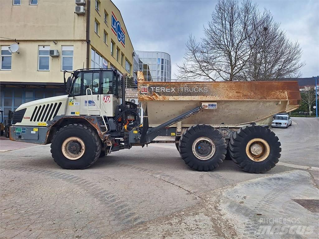 Terex TA300 Csuklósdömperek