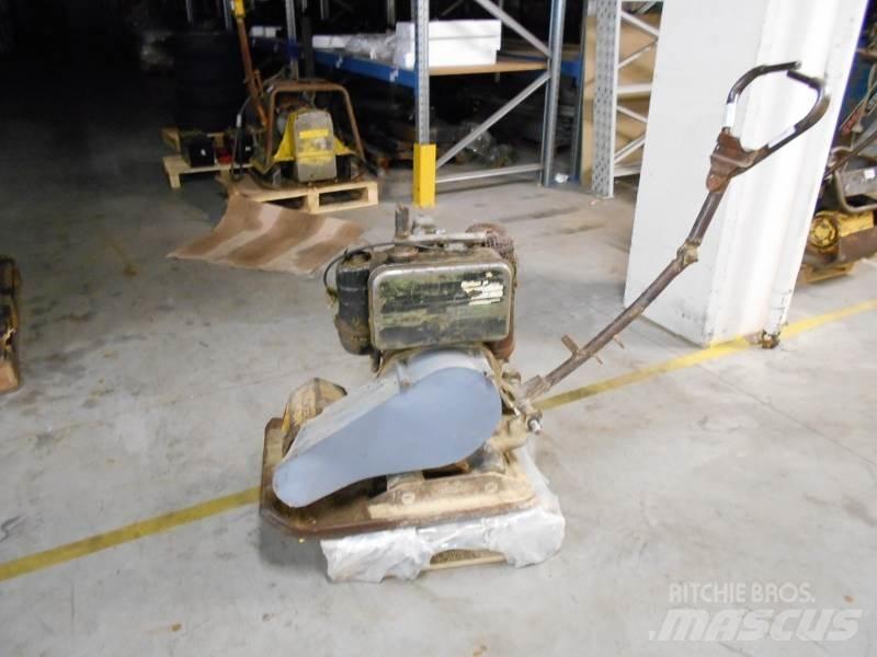 Wacker DPU 2950 Vibrátorok