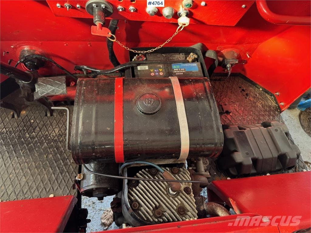 Aebi TP 1000 Traktorok