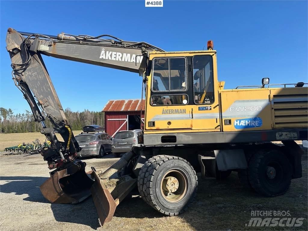 Åkerman EW200 Lánctalpas kotrók