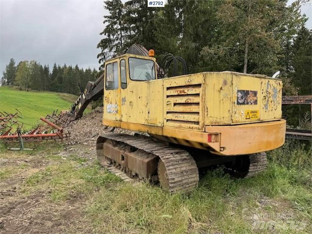 Åkerman H11B Lánctalpas kotrók
