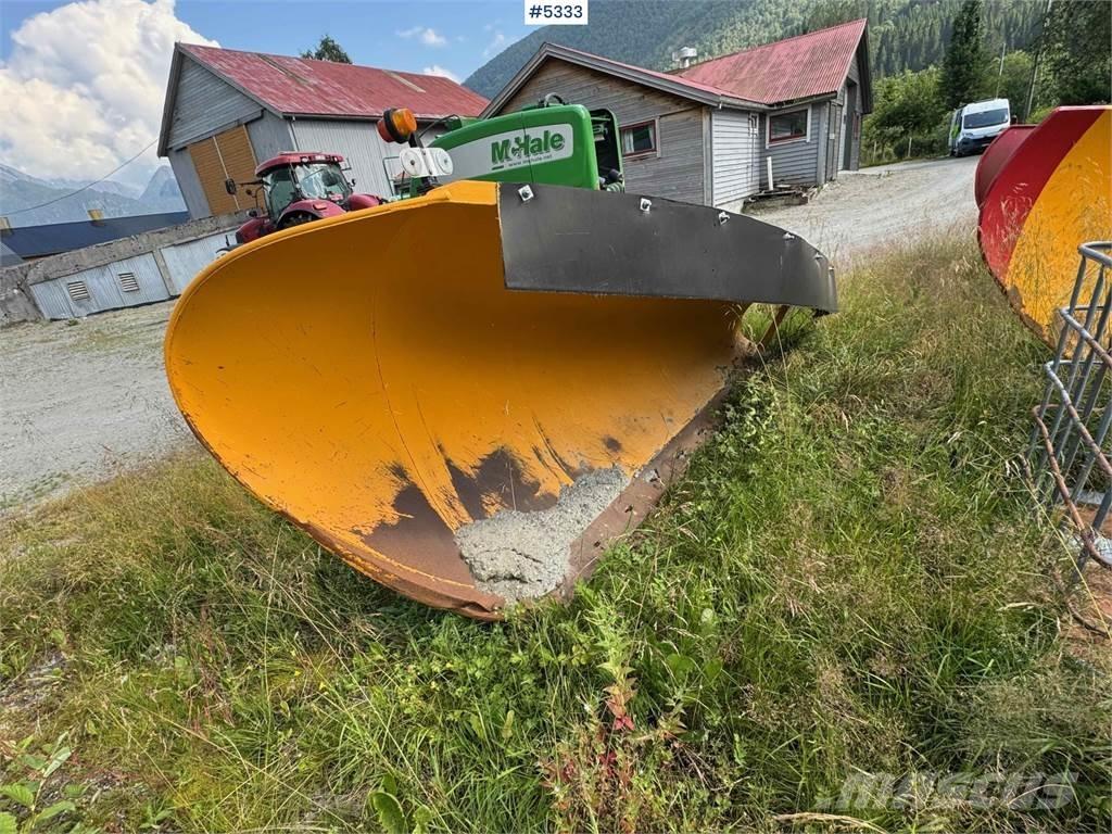 AM Teho 2600 Hóeltakarítók