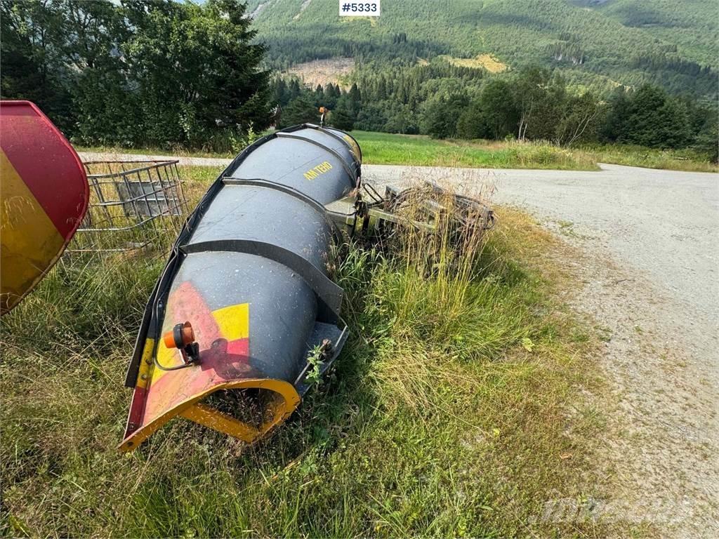 AM Teho 2600 Hóeltakarítók