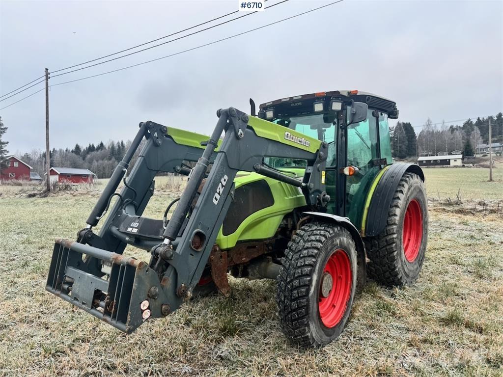 CLAAS 220 Traktorok