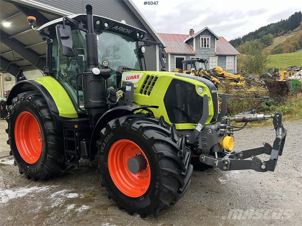 CLAAS 550 Traktorok