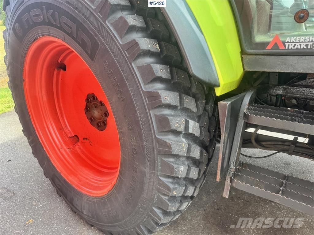 CLAAS Arion 430 Traktorok