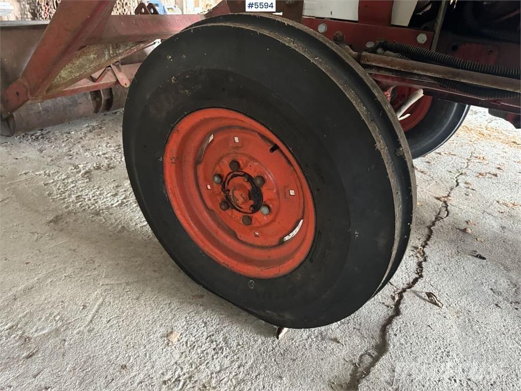 David Brown 885 Traktorok