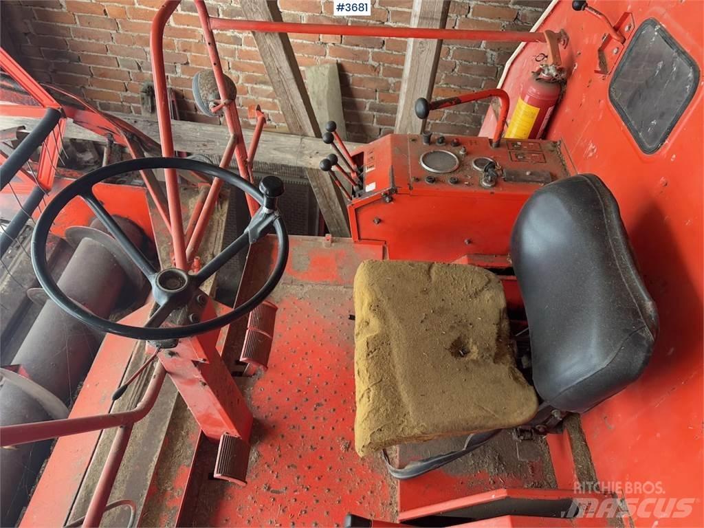 Deutz Fahr M900 Kombájnok