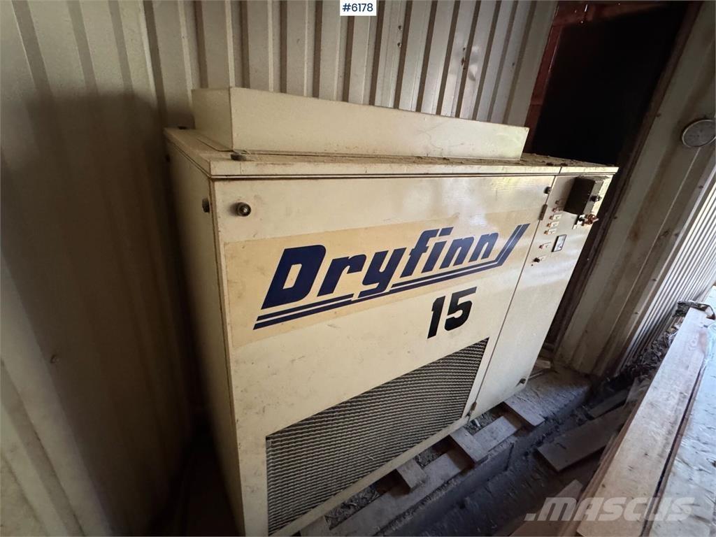  Dryfinn 15 Egyéb alkatrészek