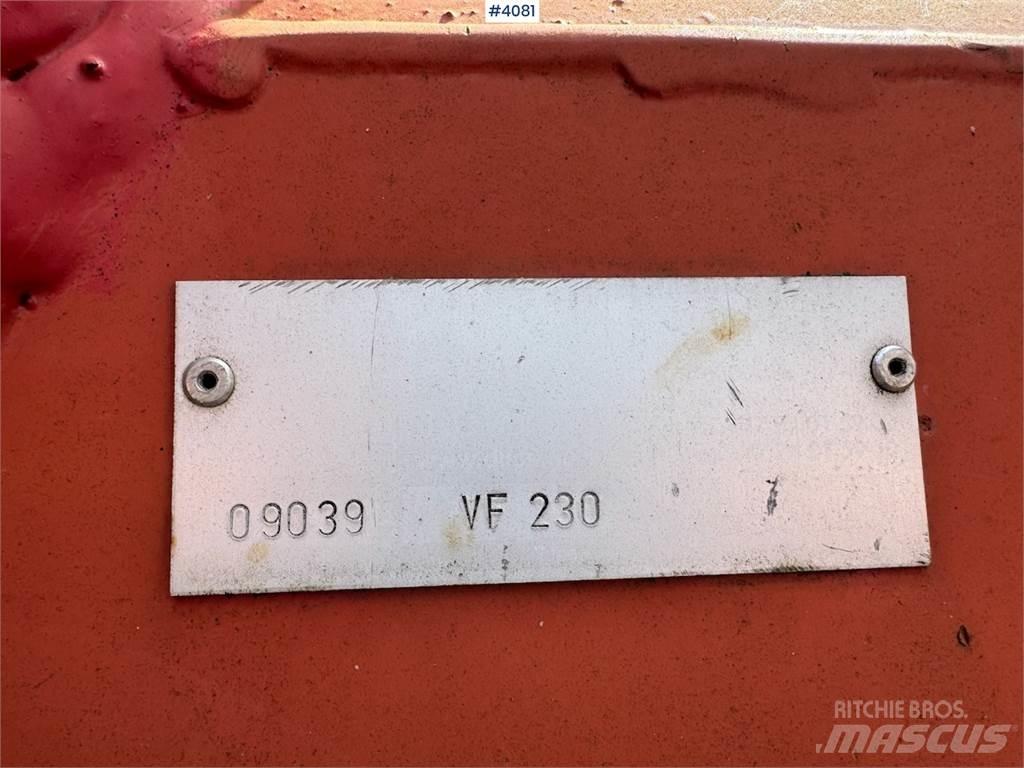 Duun VF 230 Hóeltakarítók
