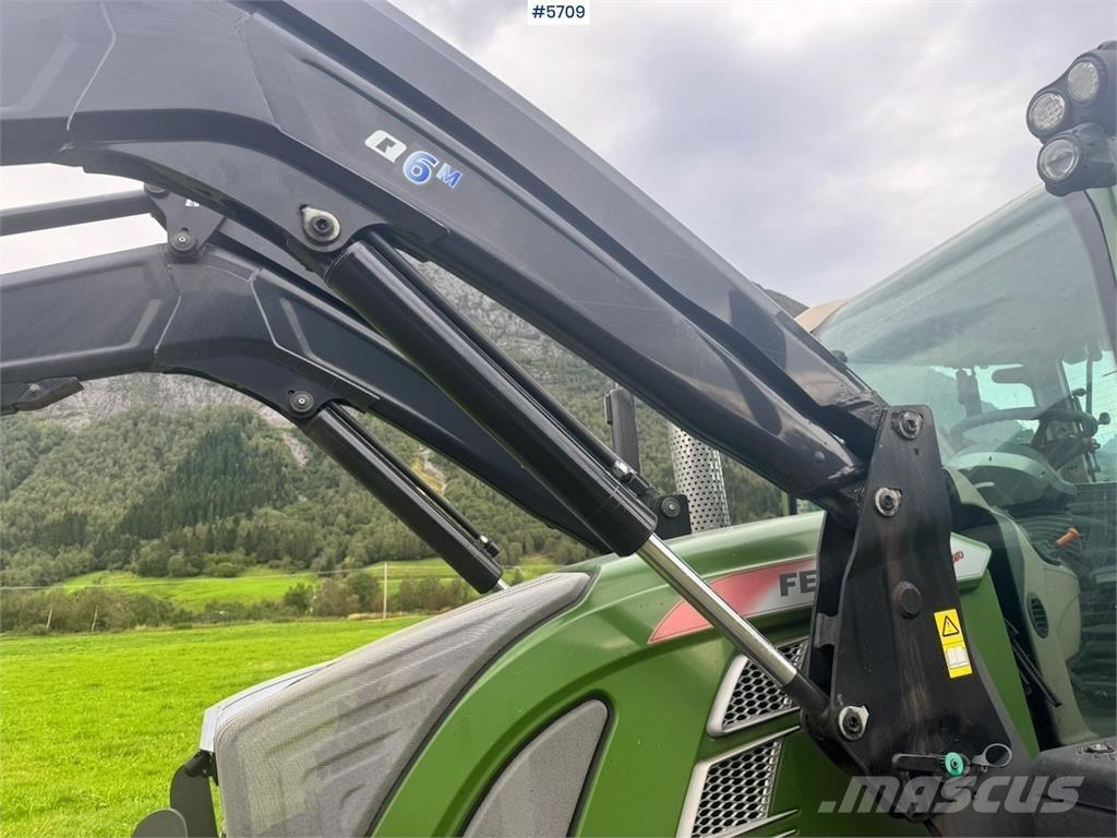 Fendt 724 Vario Traktorok