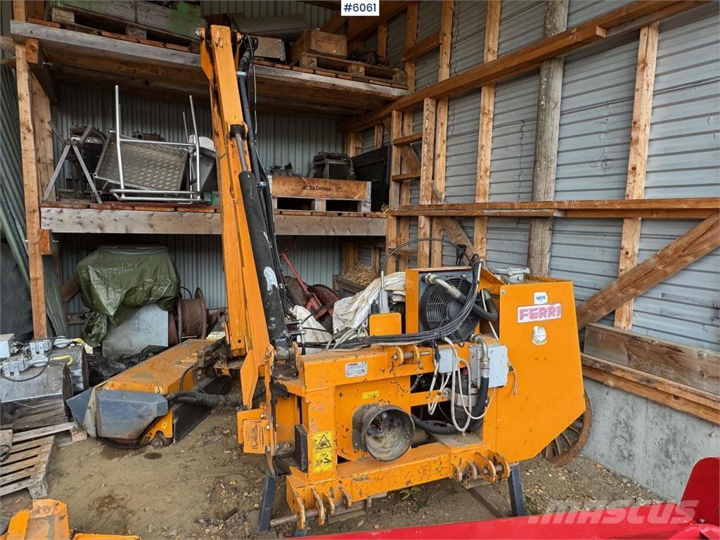  Ferry Beitepusser Egyéb betakarító felszerelések