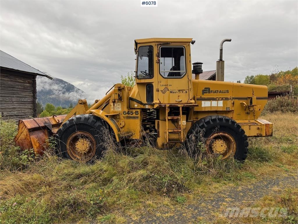 Fiat Allis 645-B Gumikerekes homlokrakodók