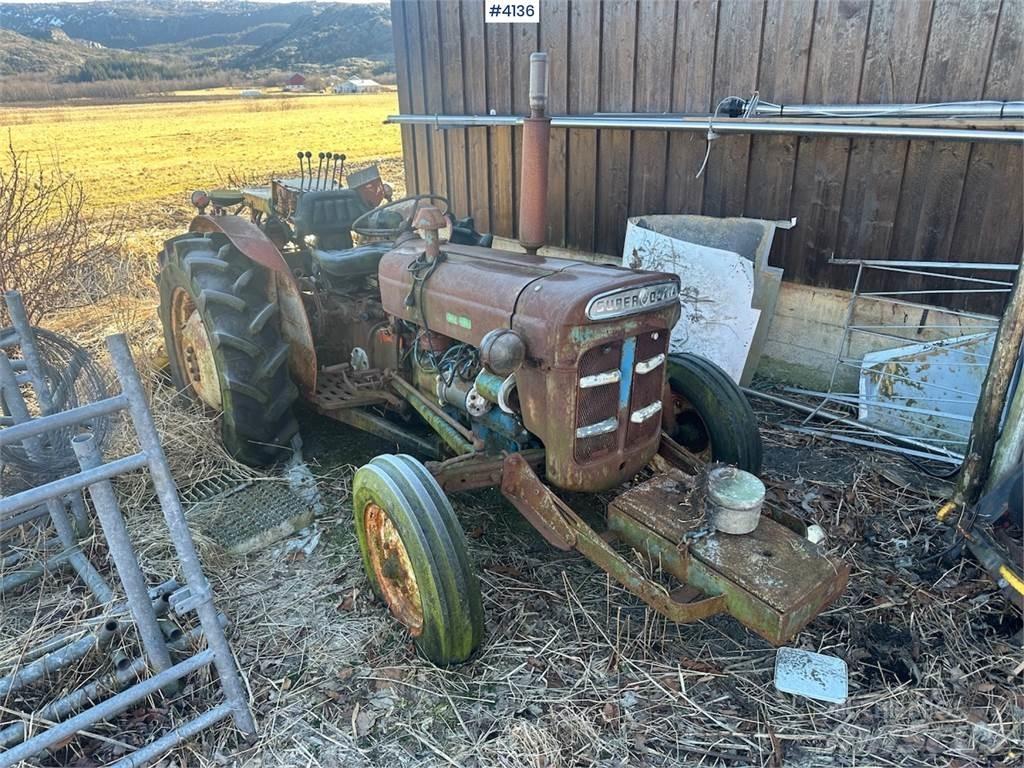 Ford Super Dexta Traktorok