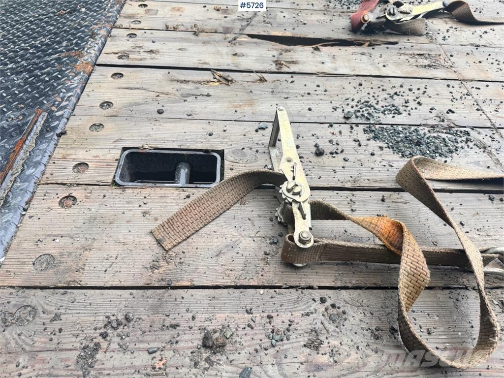 Gigant ML-160 Mélybölcsős