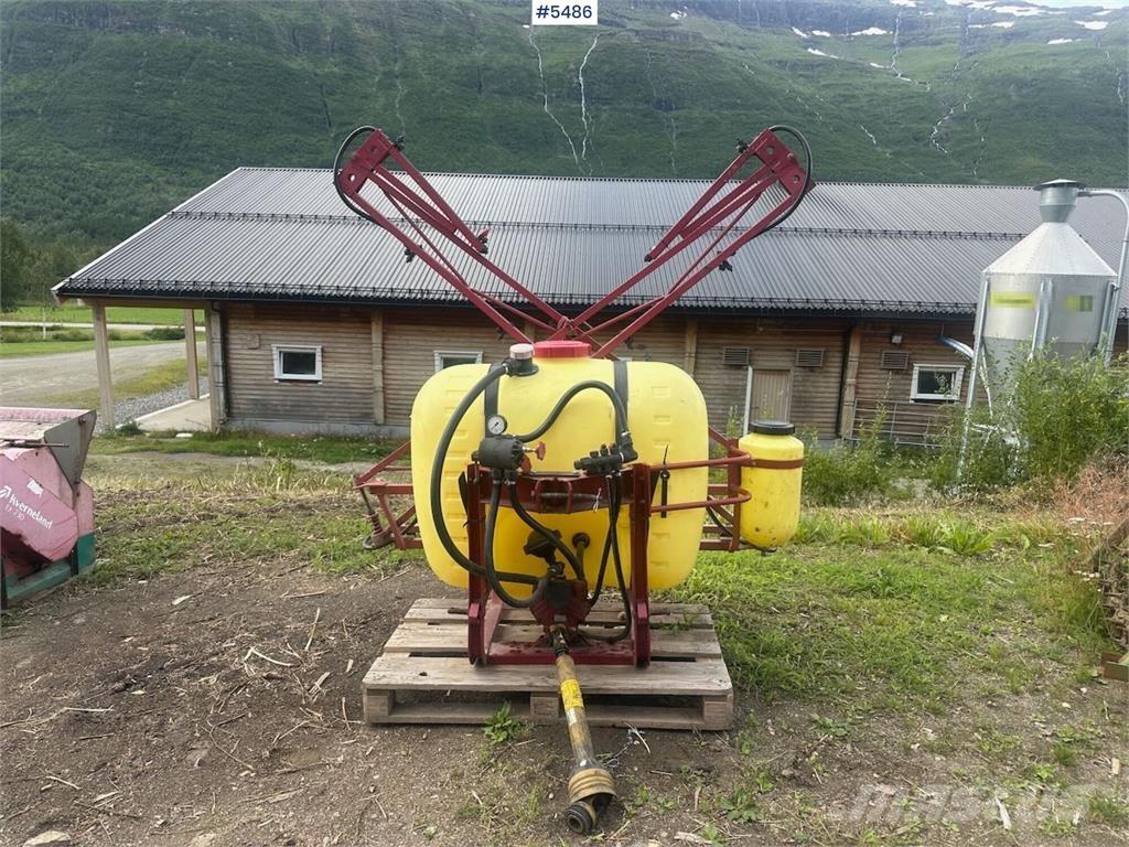 Hardi 400 Vontatott trágyaszórók