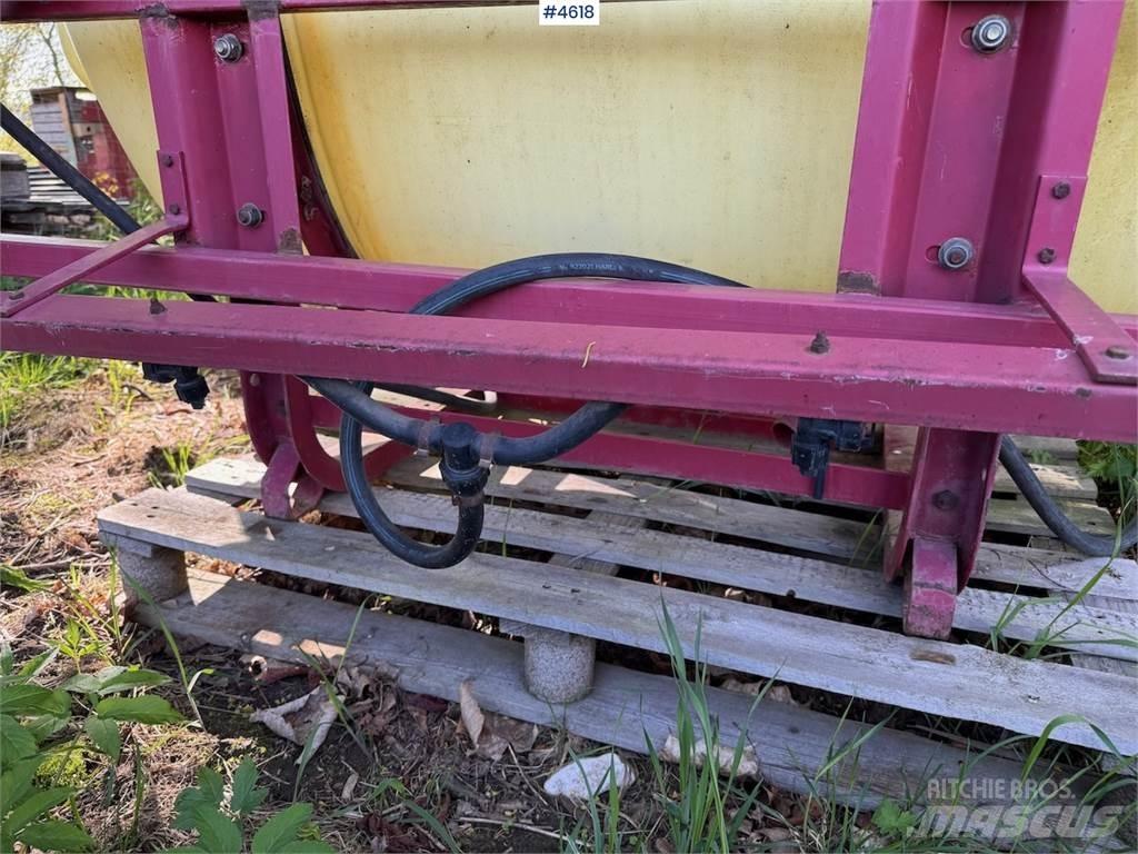 Hardi NK 800 Vontatott trágyaszórók