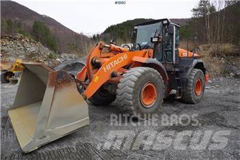 Hitachi ZW220 Gumikerekes homlokrakodók
