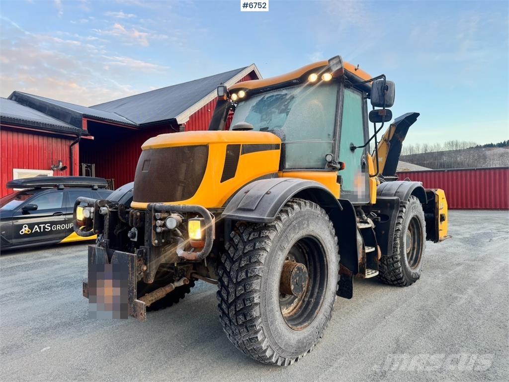 JCB Fastrac 3230 Traktorok