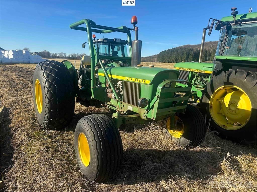 John Deere 1020 Traktorok