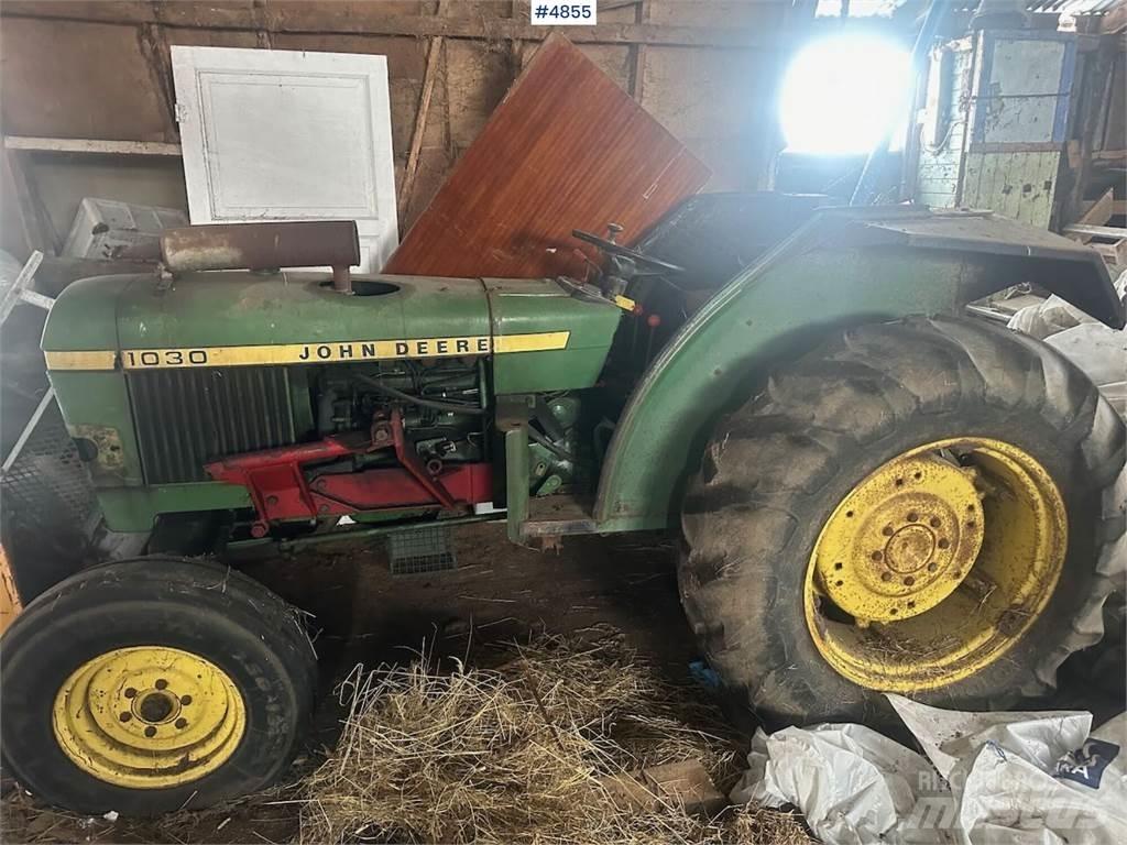 John Deere 1030 Traktorok