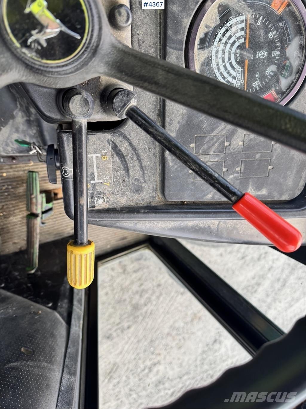 John Deere 1140 Traktorok