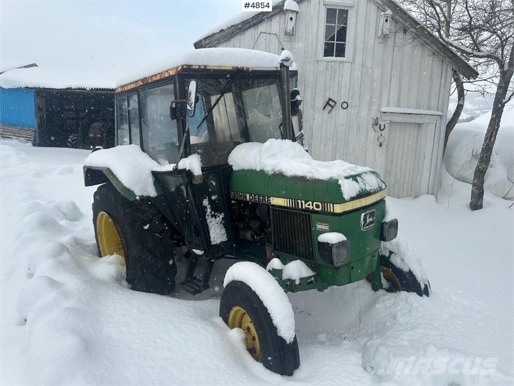 John Deere 1140 Traktorok
