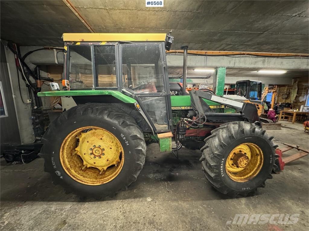 John Deere 2140 Traktorok