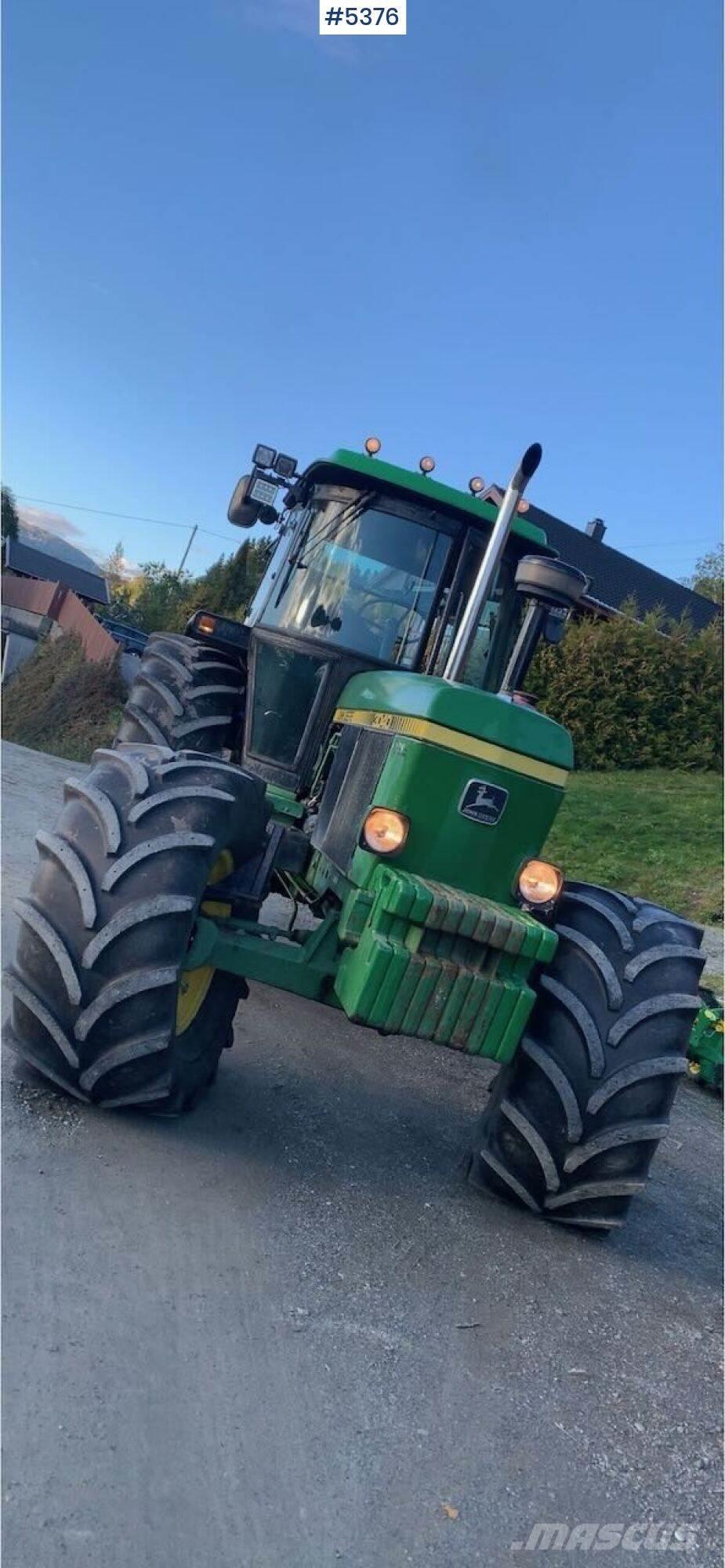 John Deere 3040HL Traktorok