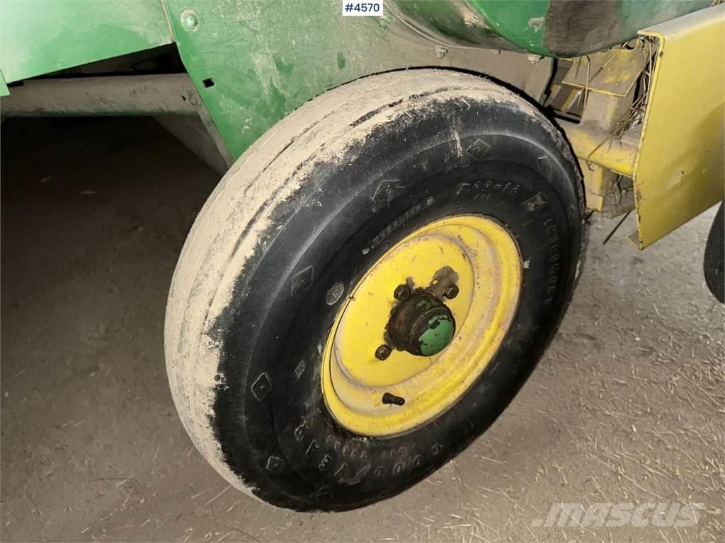 John Deere 332 A Egyéb betakarító felszerelések
