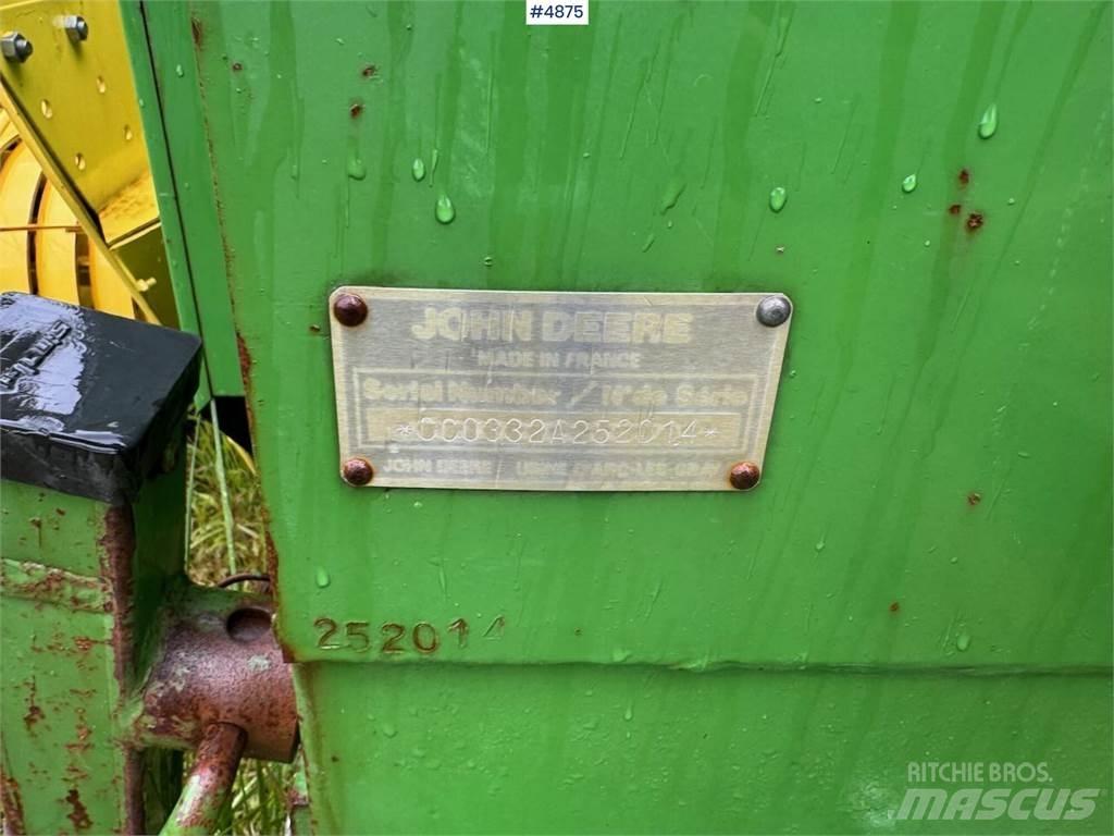 John Deere 332 A Egyéb betakarító felszerelések