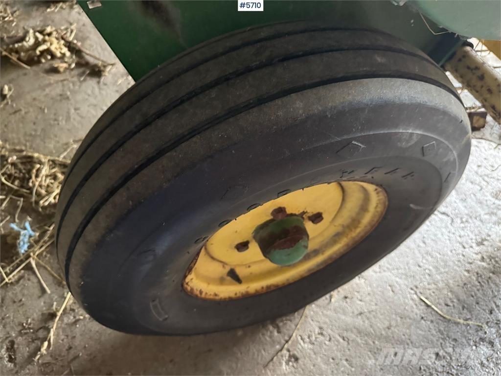 John Deere 336 Egyéb betakarító felszerelések
