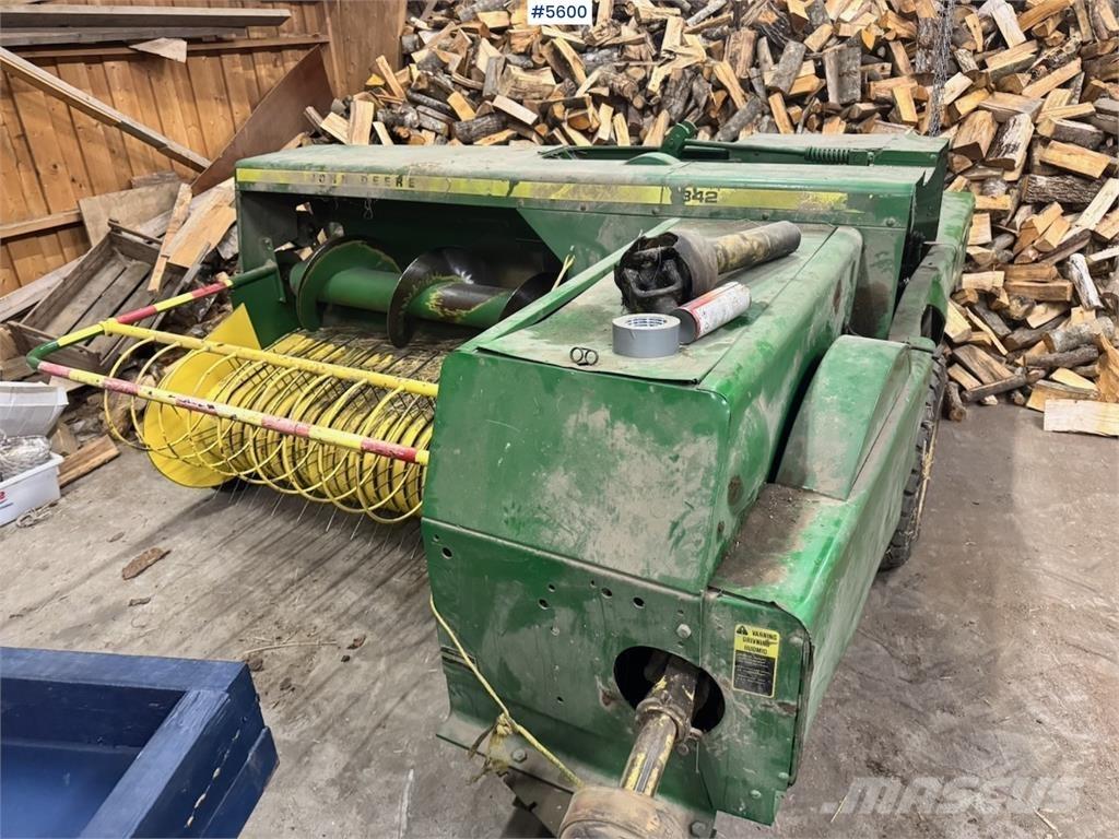 John Deere 342 Egyéb betakarító felszerelések