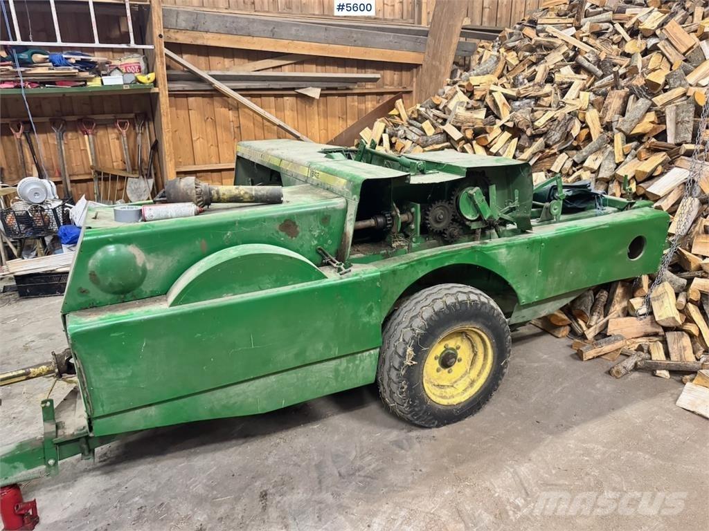 John Deere 342 Egyéb betakarító felszerelések
