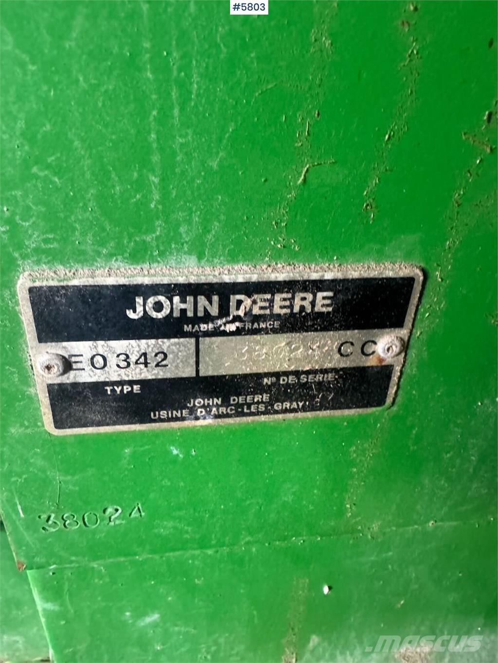 John Deere 342 Egyéb betakarító felszerelések
