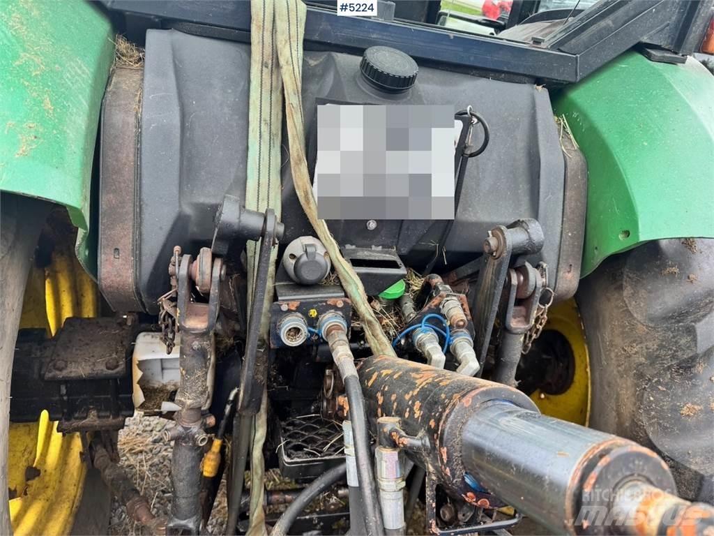 John Deere 5400 Traktorok