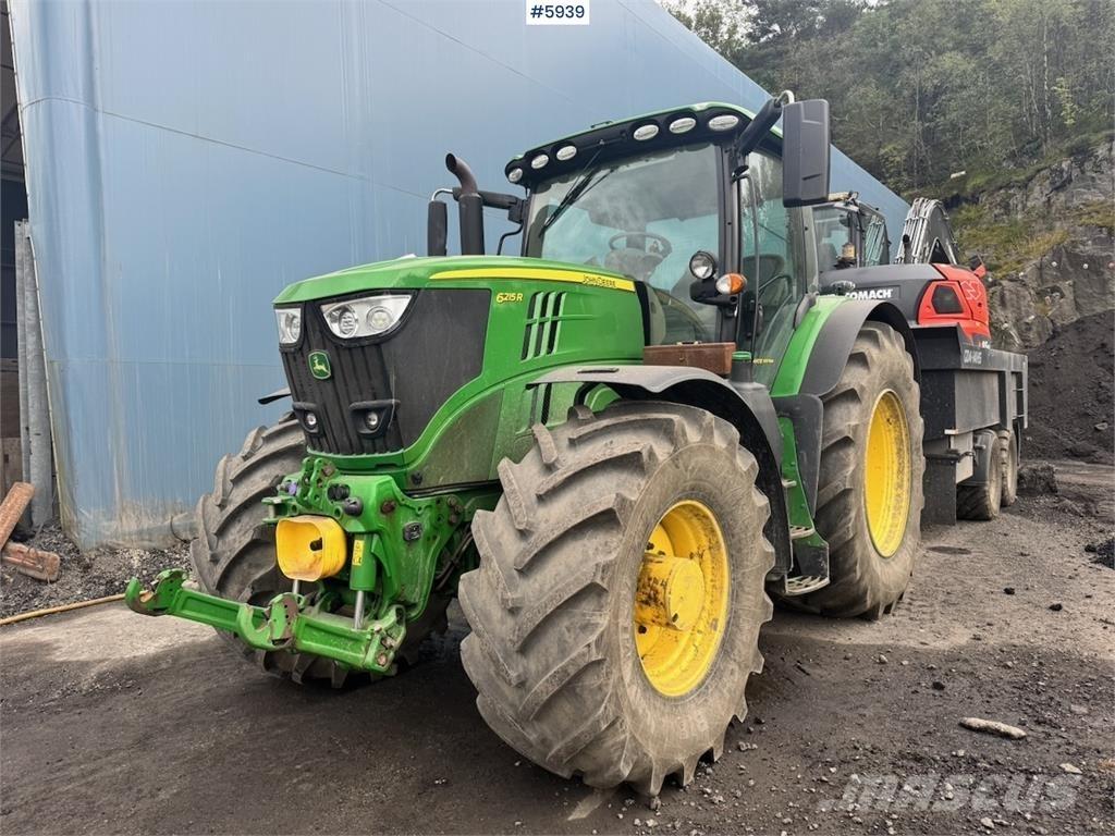 John Deere 6215R Traktorok