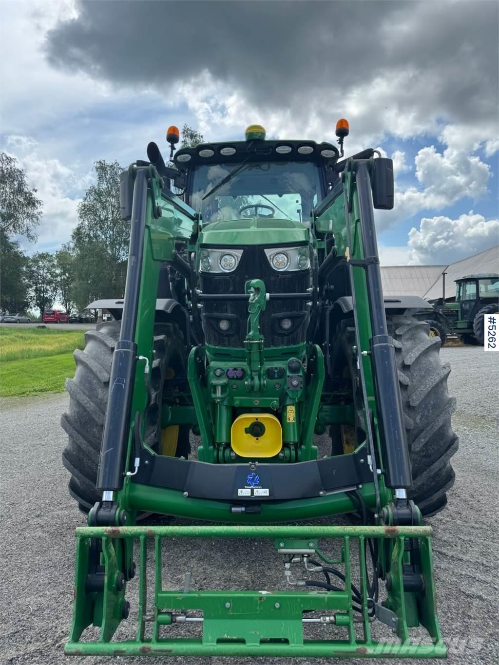 John Deere 6250R Traktorok